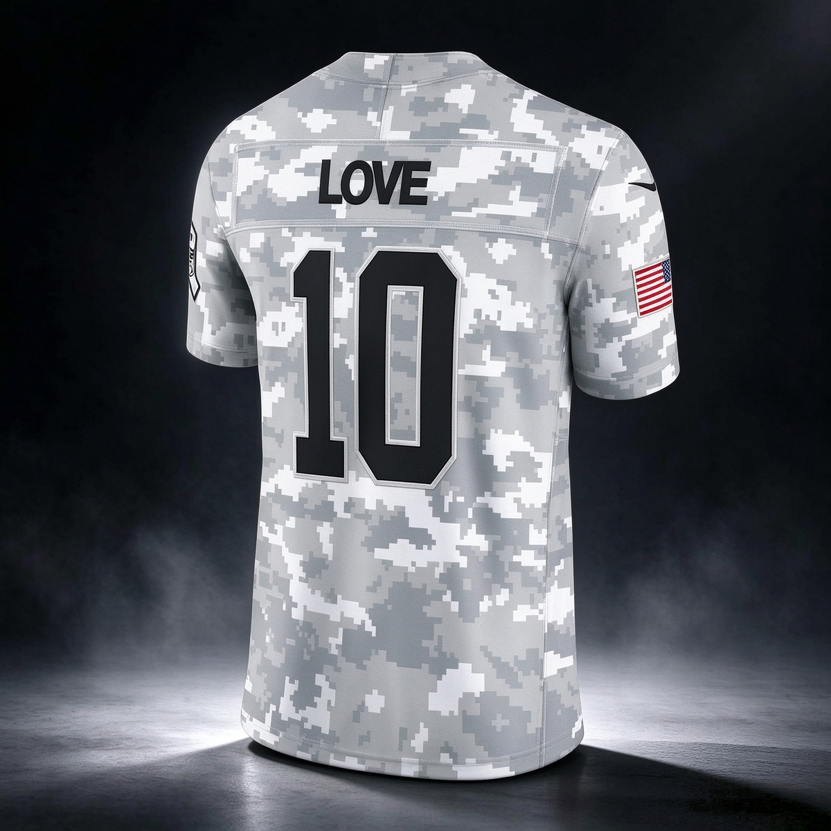 GB.Packers #10 Jordan Love Arctic Camo 2024 Salute to Service Limited Stitched Football American Jersey